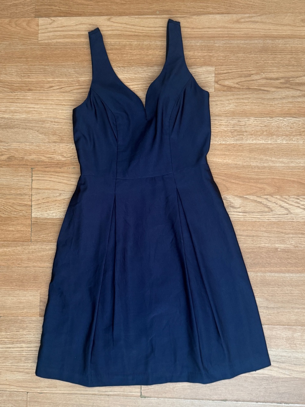 Weddington Way Navy Blue V-Neck Pleated Bridesmaid Dress Pockets Size 2